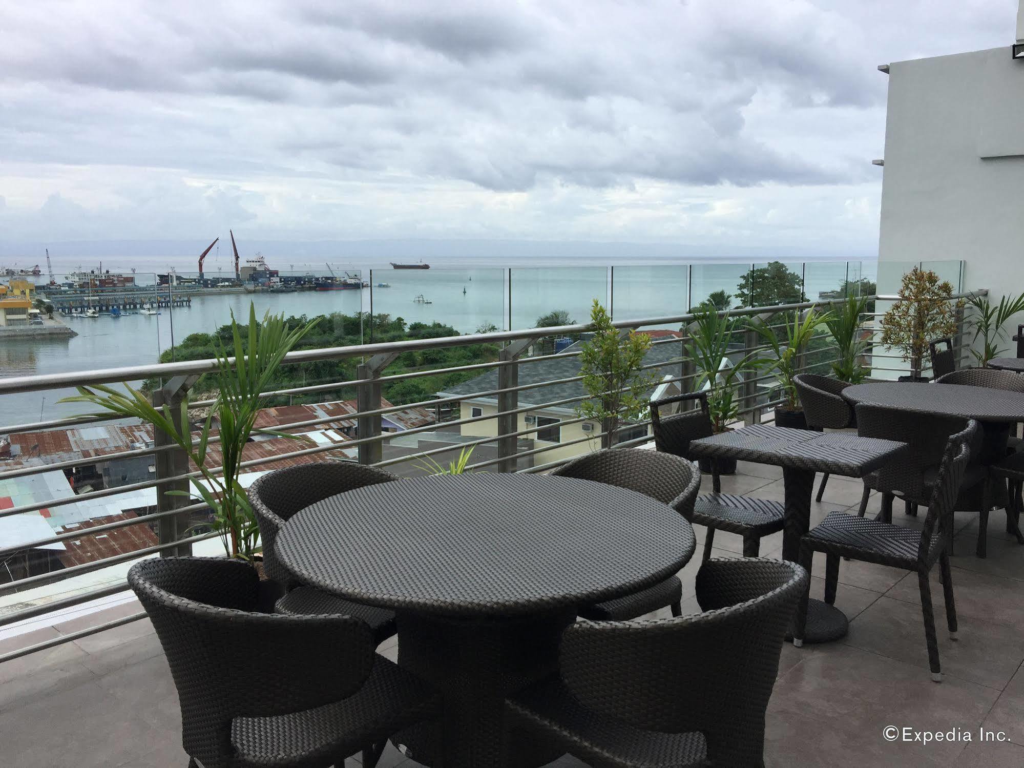 Belian Hotel Tagbilaran City Exterior foto